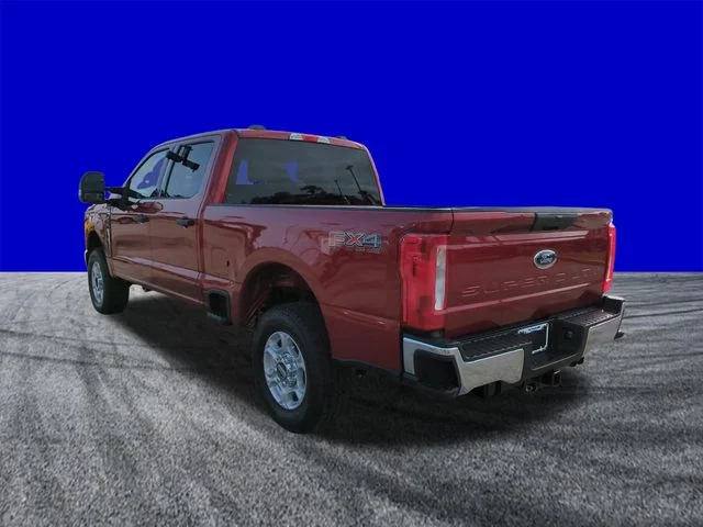New 2026 Ruby Red Metallic Tinted Clearcoat Ford F-250® XLT image 6