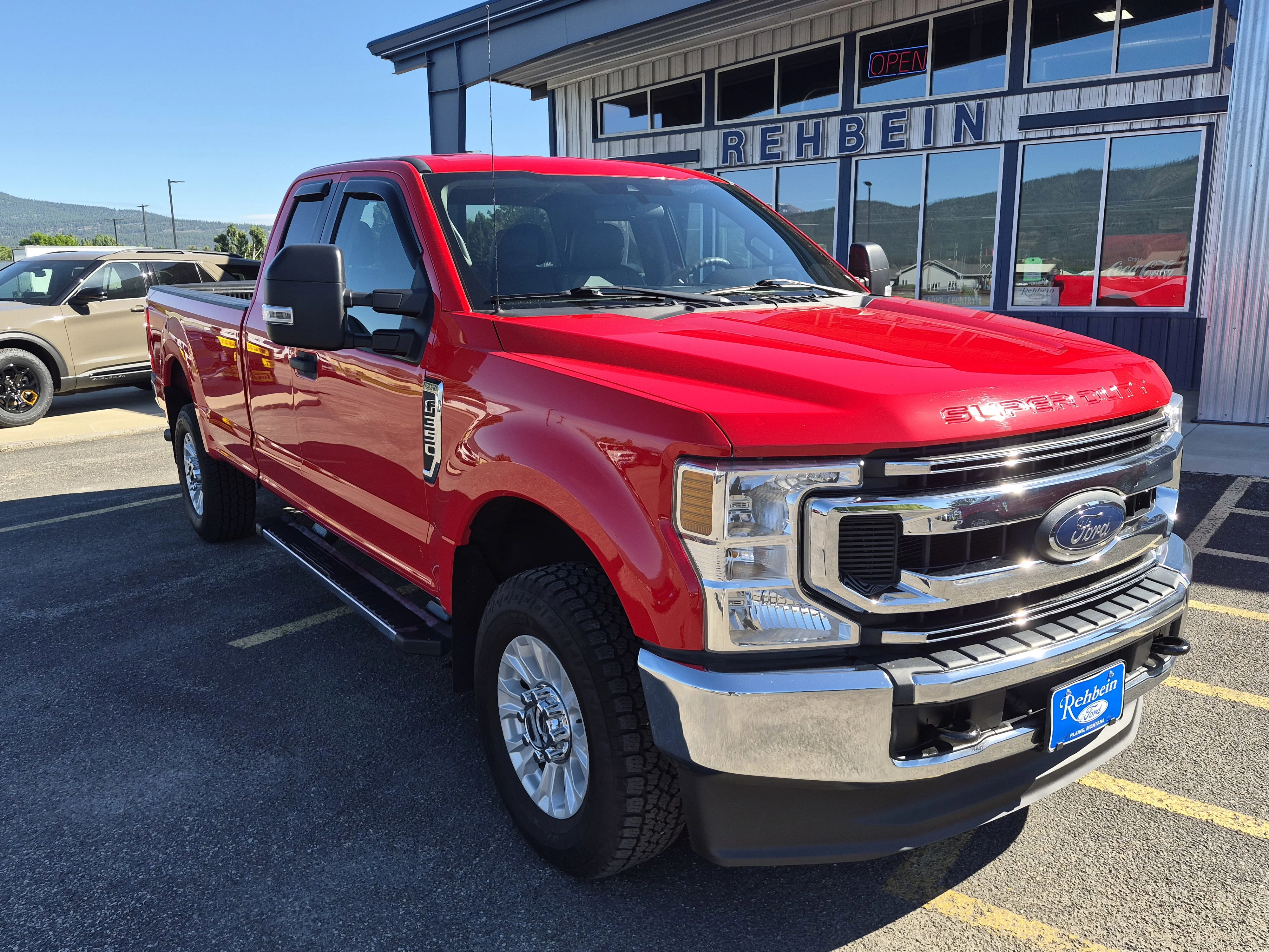 Used 2021 Red Ford  image 15