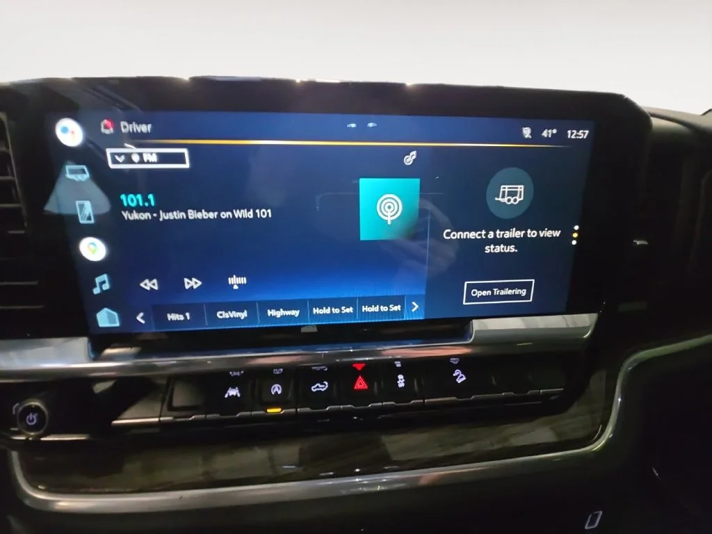 Used 2022 DARK ASH METALLIC Chevrolet LT image 21