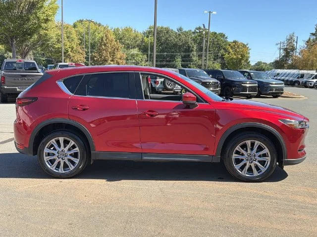 Used 2019 Red Mazda Grand Touring image 14