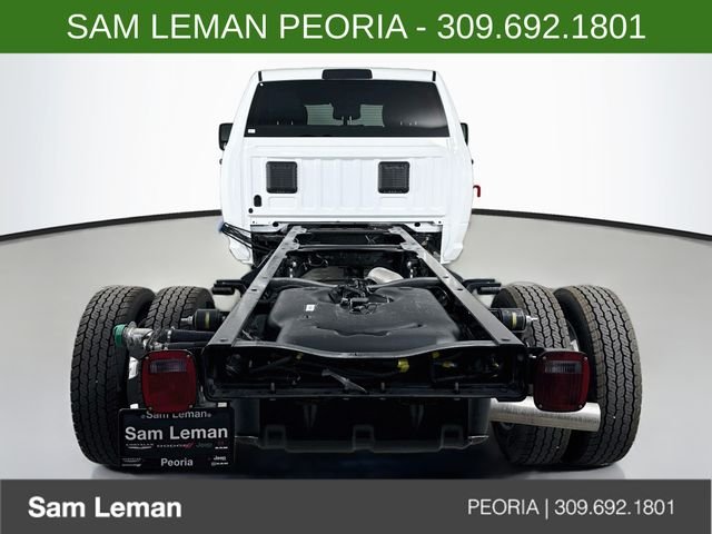 New 2027 Bright White Clearcoat RAM Tradesman image 6