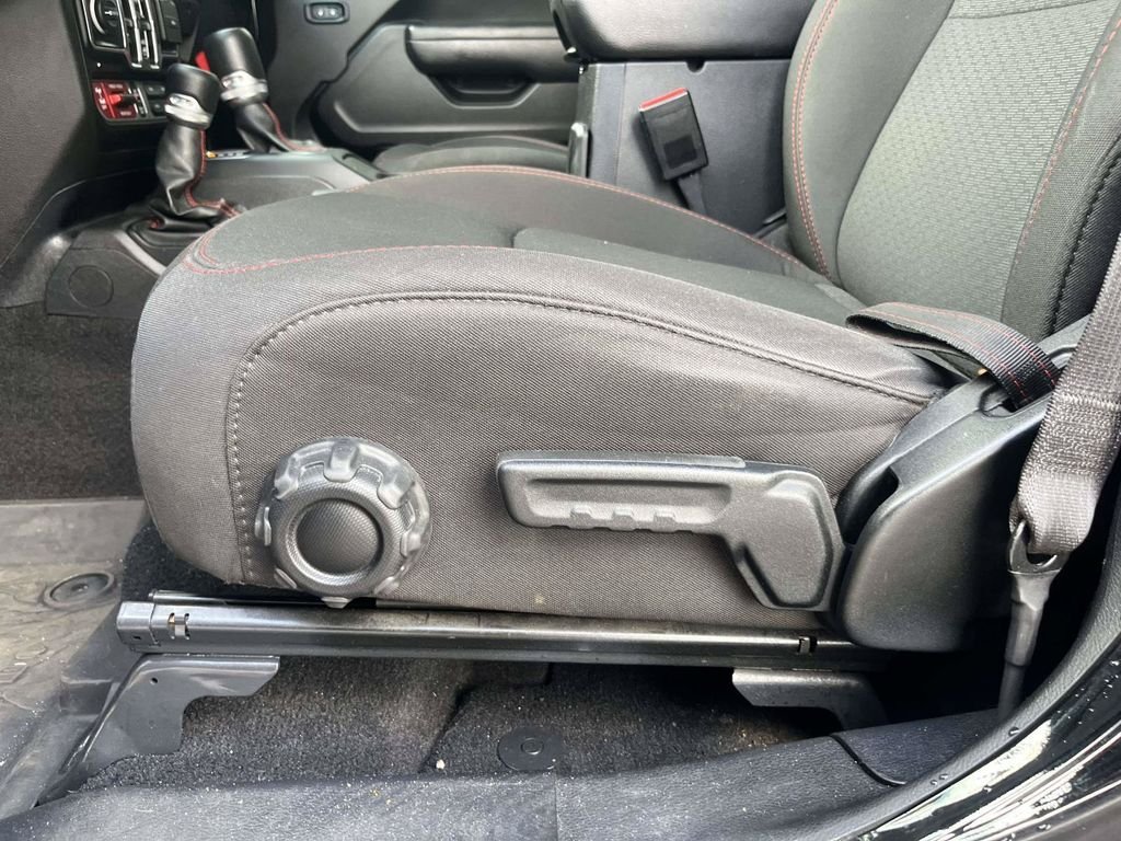 Used 2023 Black Jeep Rubicon image 17