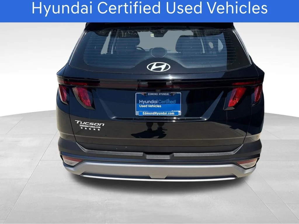 Certified Pre-Owned 2025 Hyundai Tucson SE