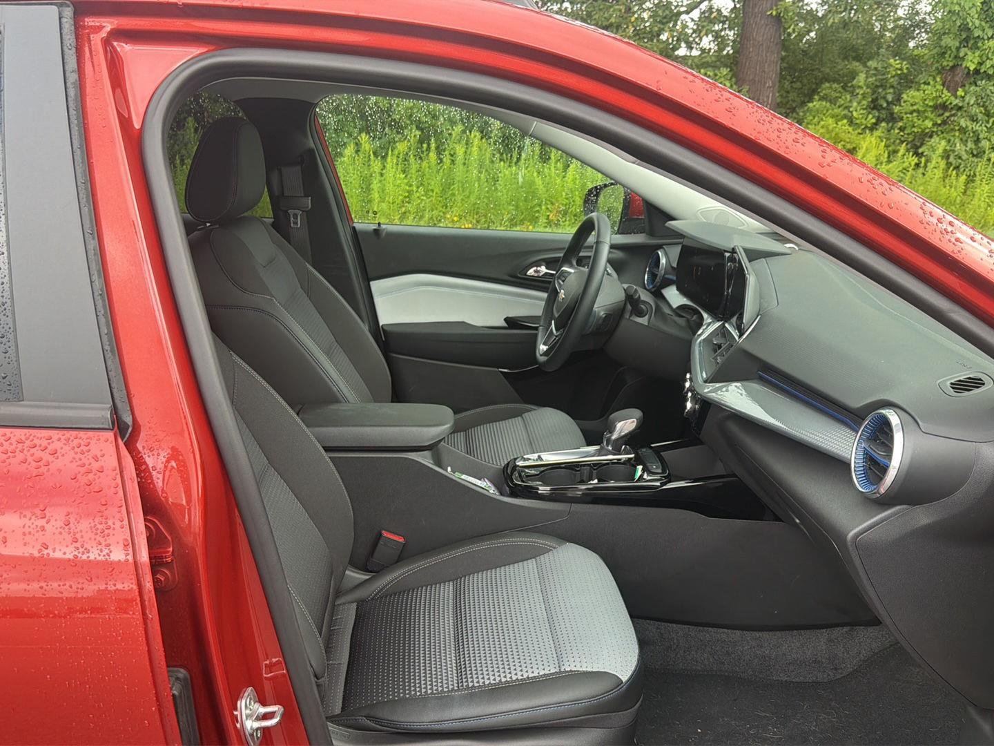 Used 2024 Cayenne Orange Metallic Chevrolet LT image 18