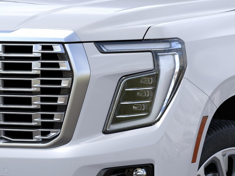 2026 GMC Yukon Denali - Photo 10
