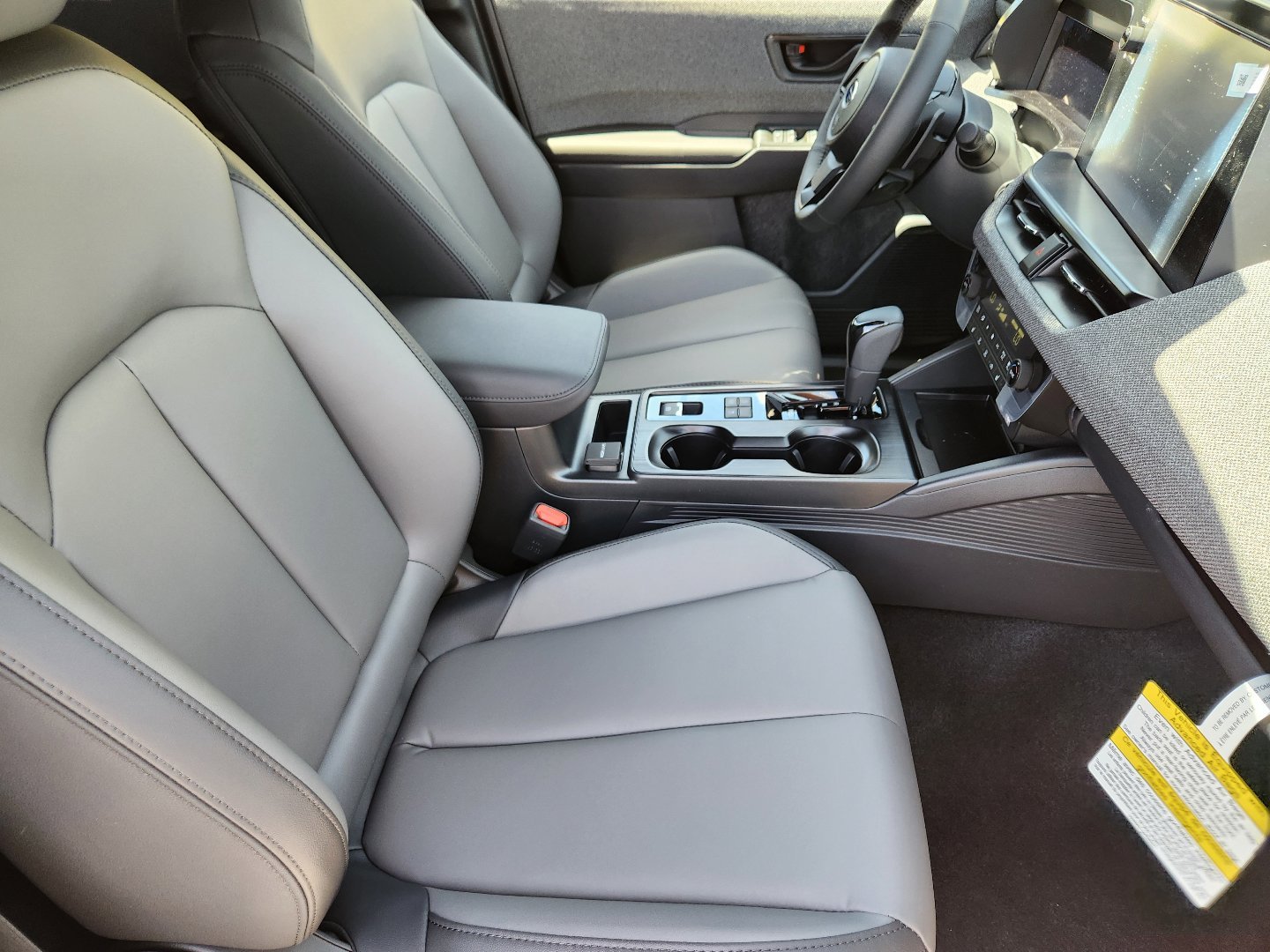 New 2026 CRYSTAL WHITE PEARL Subaru Premium image 10