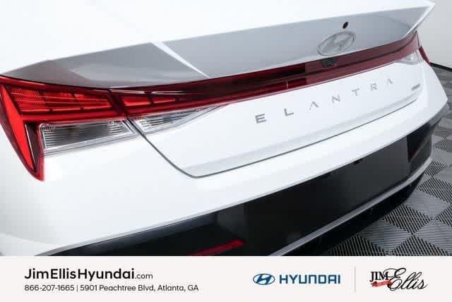 2025 Hyundai Elantra Limited - Photo 73