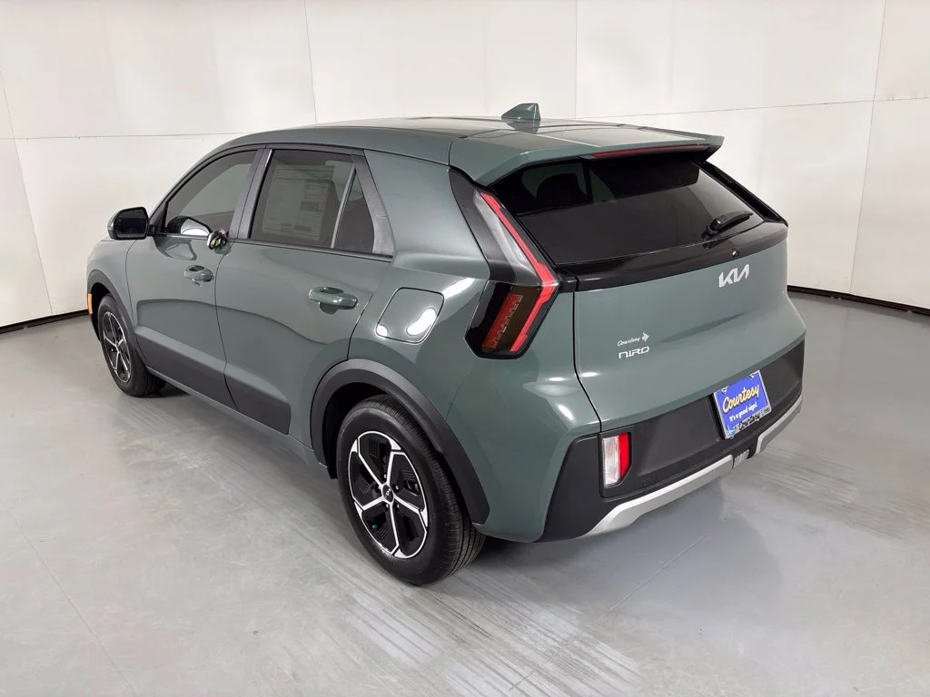 New 2027  Kia LX image 6