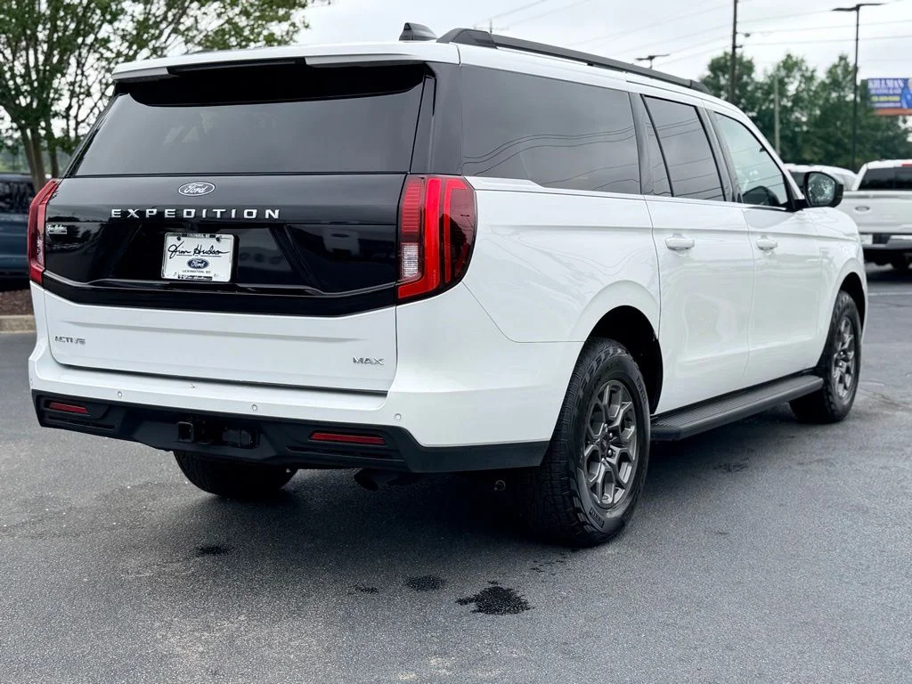 Used 2025 White Ford Active image 7