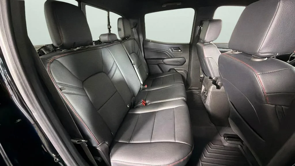 Used 2024 Black Chevrolet Z71 image 29
