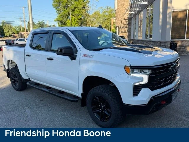 Used 2024 White Chevrolet LT Trail Boss image 3