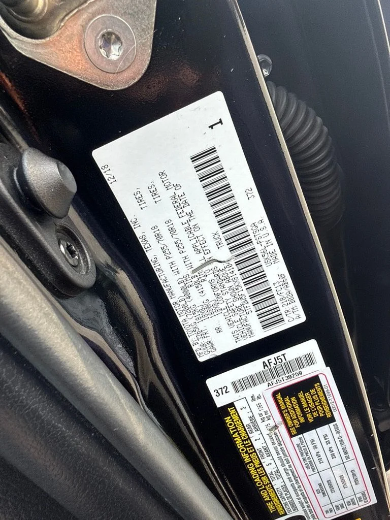 Used 2019 Black Toyota SR5 image 20