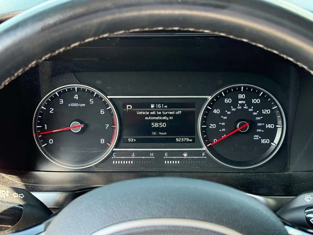 Used 2021 Black Kia S image 17