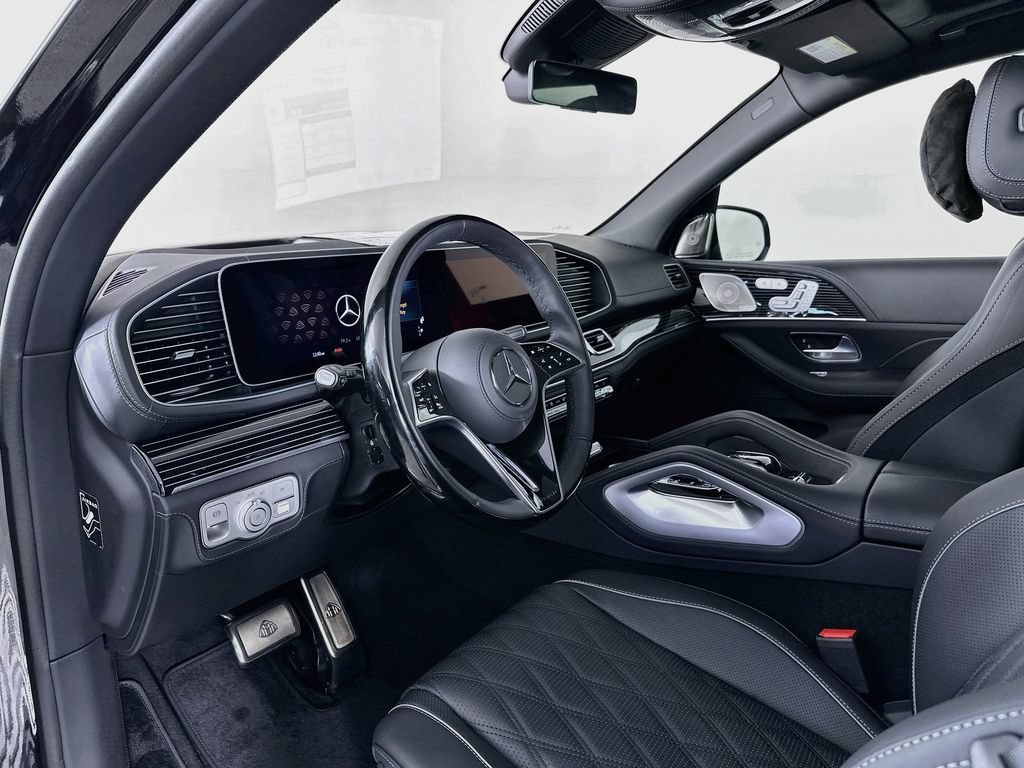 New 2026 Cirrus Silver Metallic Mercedes-Benz Maybach GLS 600 image 44