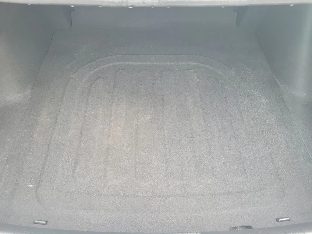 Used 2024 White Hyundai SEL image 10