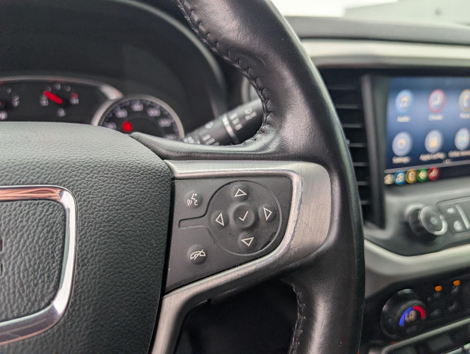 Used 2020 Ebony Twilight Metallic GMC SLE image 14