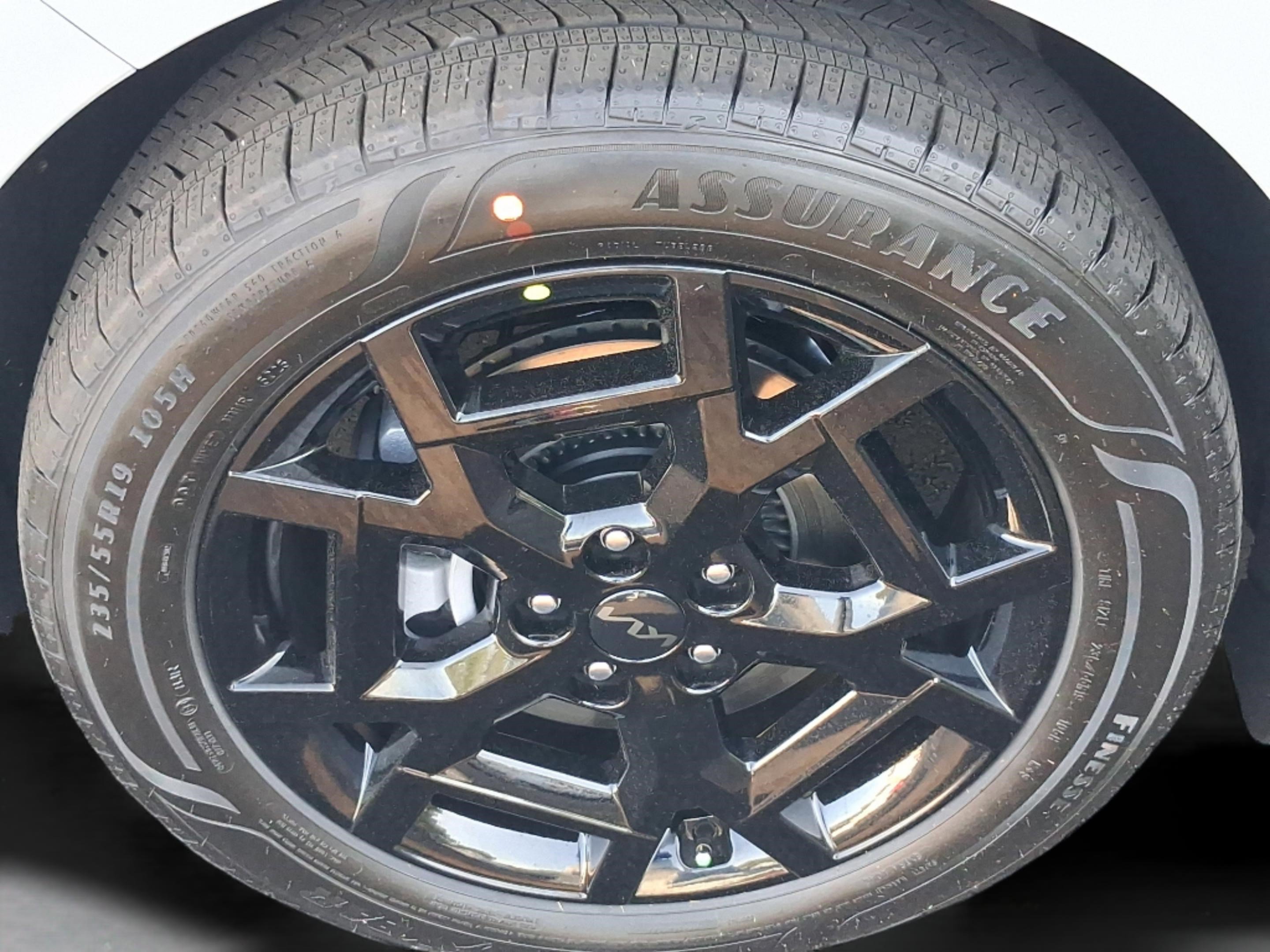 New 2026 Ceramic Silver Kia SX image 43