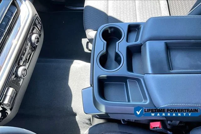 2026 Chevrolet Silverado 1500 LT - Photo 9