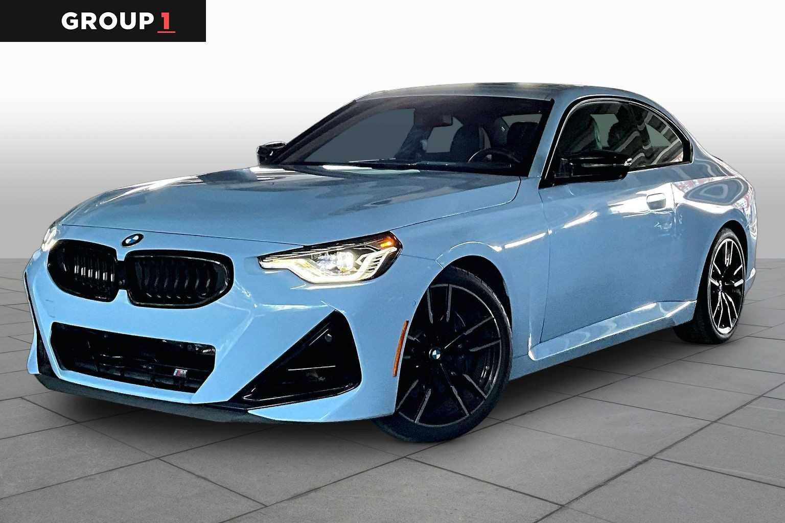 2025 BMW 2 Series M240i Coupe's photo