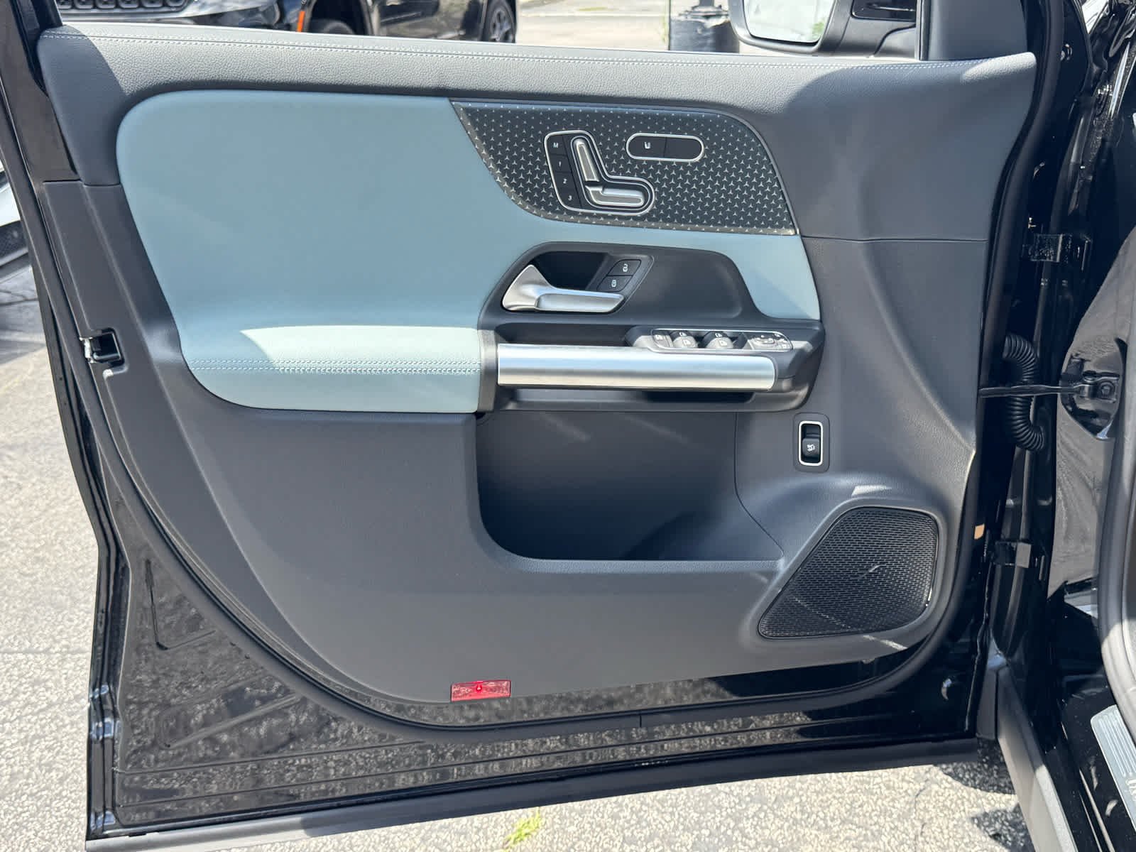 New 2026 Night Black Mercedes-Benz GLA 250 image 18