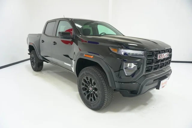 New 2026 Onyx Black GMC Elevation image 3