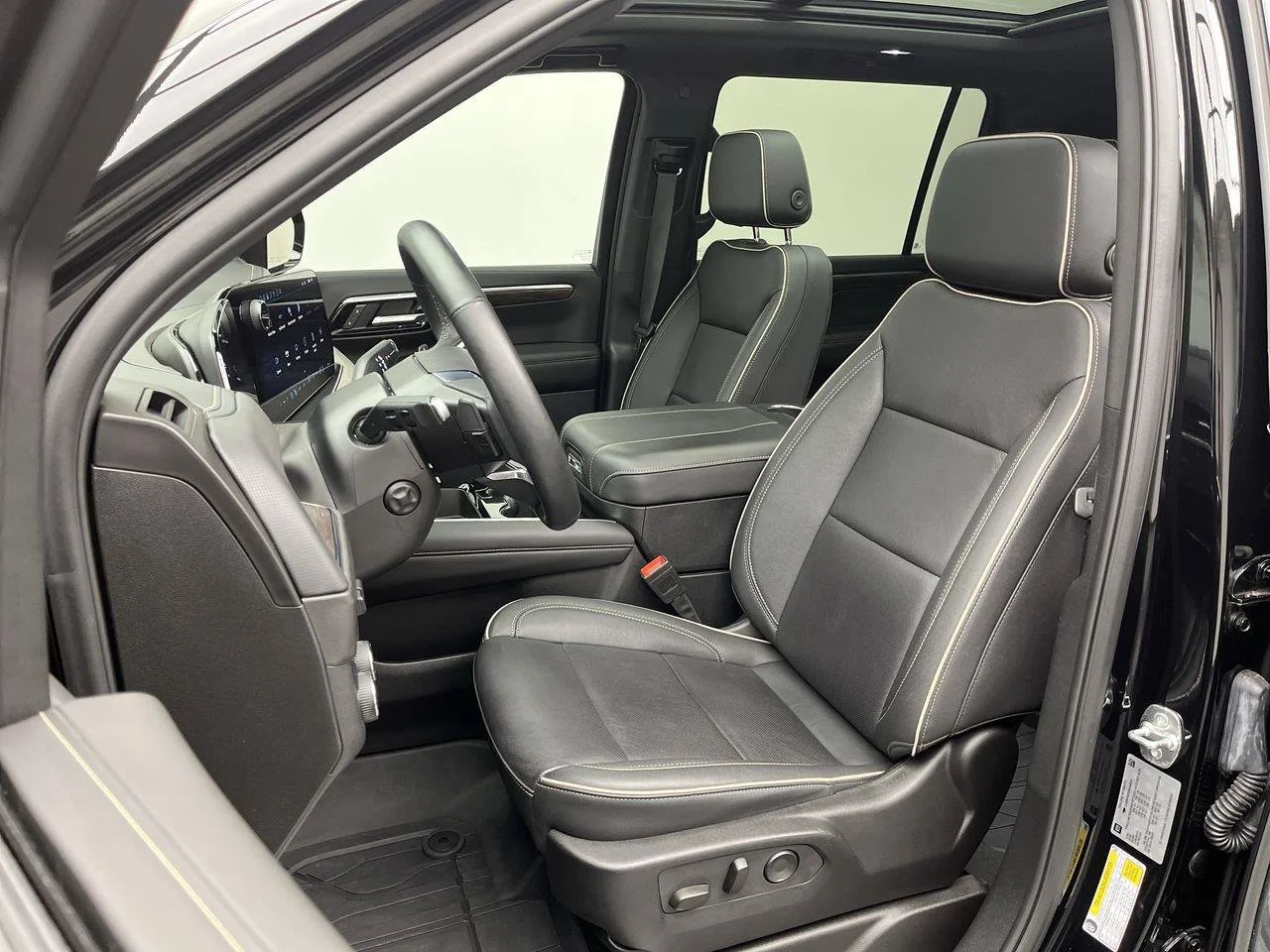 Certified Used 2025 Black Chevrolet Premier image 10