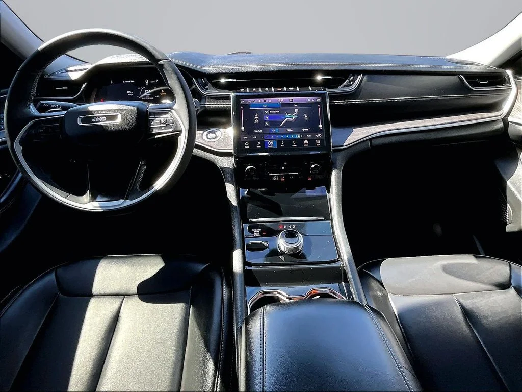 Used 2023 Black Jeep Limited image 17