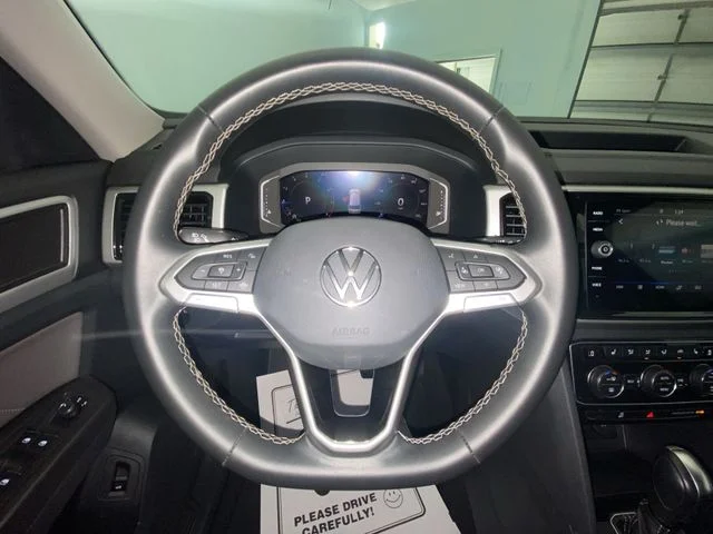 Used 2023 Blue Volkswagen 2.0T SE w/Technology image 14
