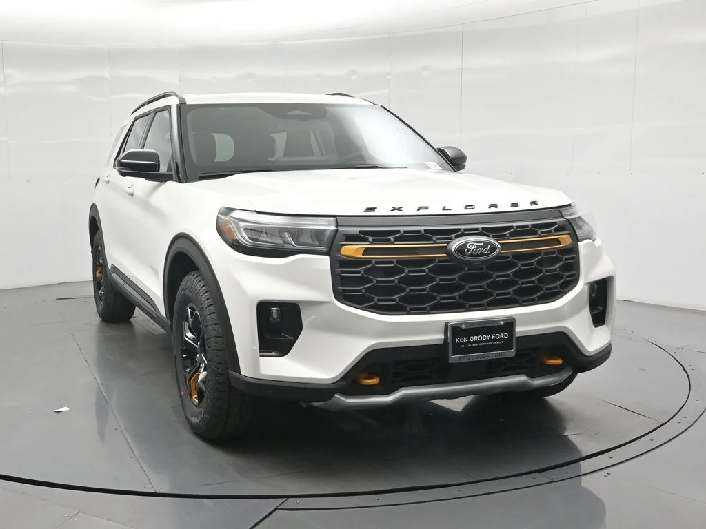 2026 Ford Explorer Tremor - Photo 21