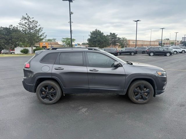 Certified Used 2019 Gray Jeep Altitude image 5