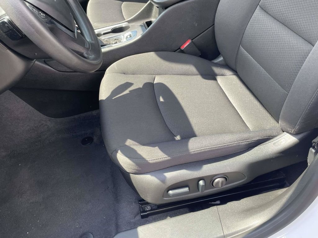 Used 2024 White Chevrolet LT image 16