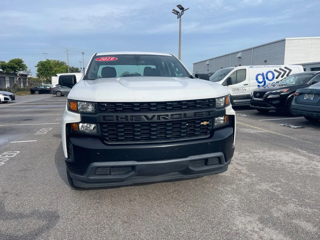 Used 2019 White Chevrolet WT image 3