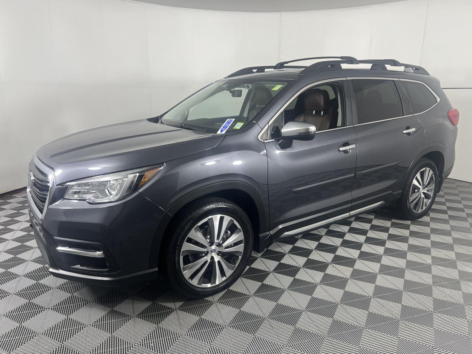 Used 2020 Magnetite Gray Metallic Subaru Touring image 7