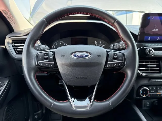 Used 2022 Carbonized Gray Metallic Ford SEL image 13