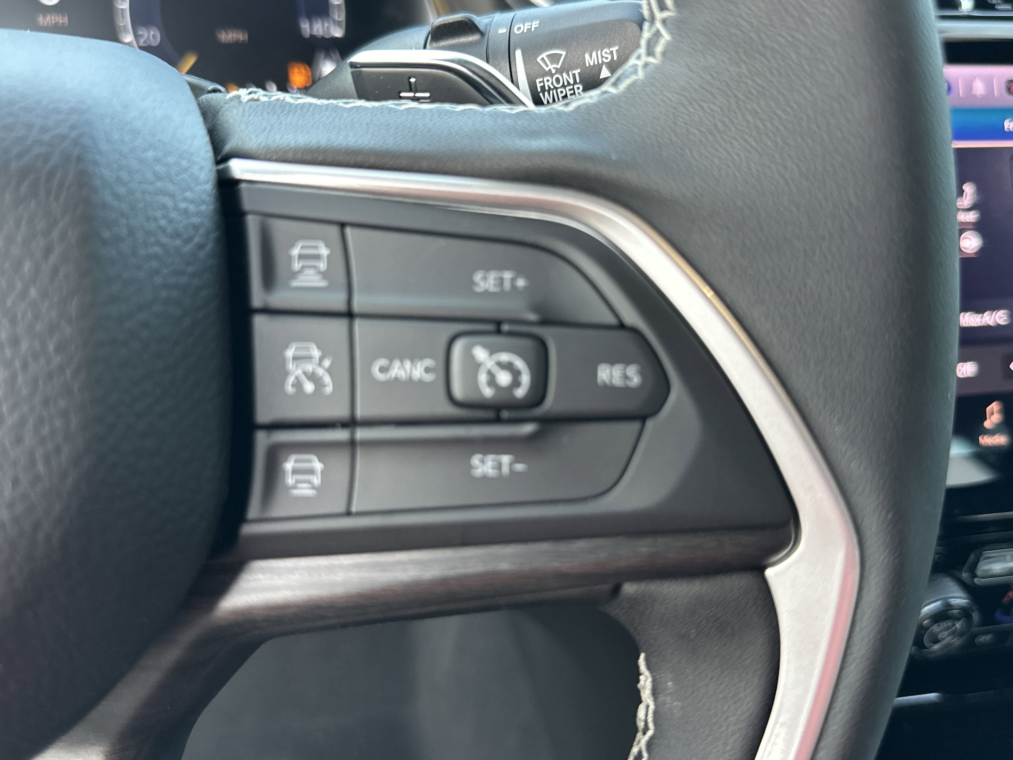 2025 Jeep Grand Cherokee L Limited - Photo 32