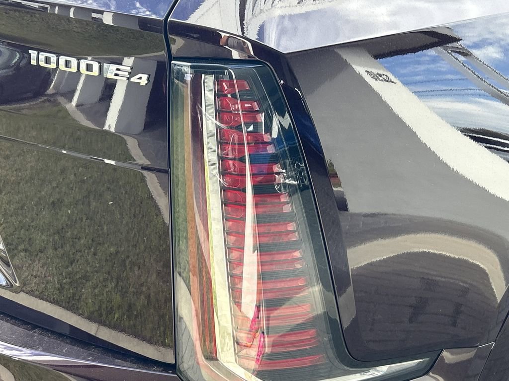 2026 Cadillac Escalade IQ Premium Luxury - Photo 8