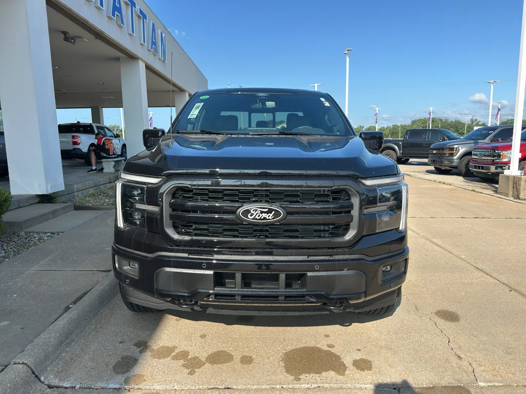 New 2026 Agate Black Metallic Ford Lariat® image 13