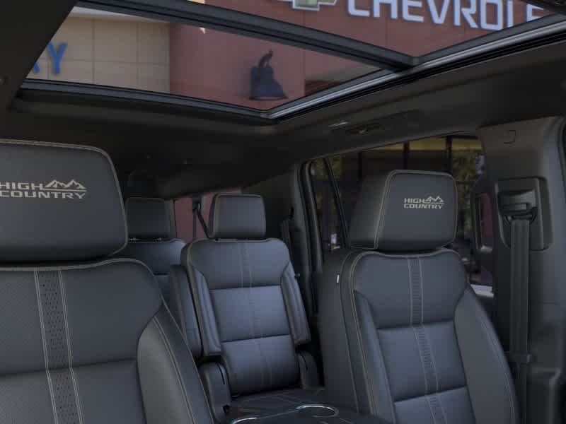 2026 Chevrolet Suburban High Country - Photo 24
