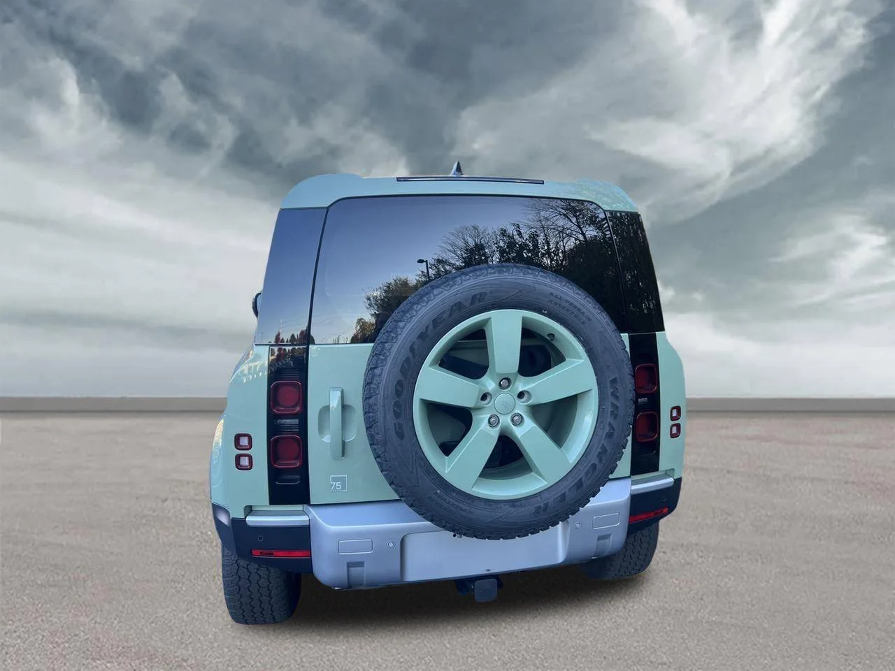Certified Used 2023  Land Rover 75th Edition image 4