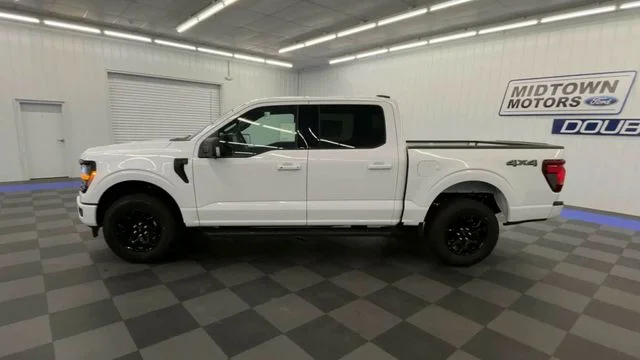 New 2026 White Ford XLT image 5
