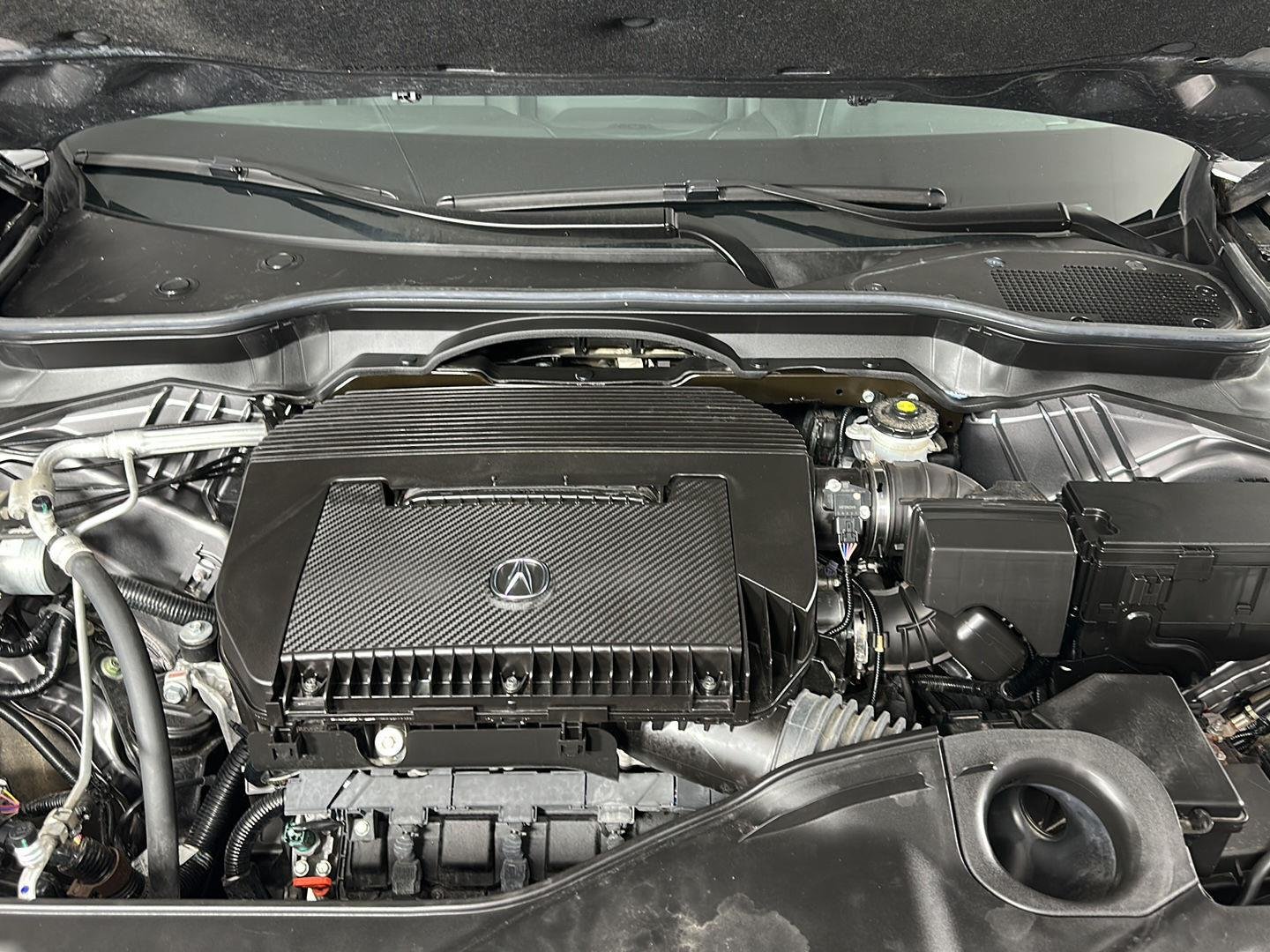 Used 2025 Liquid Carbon Metallic Acura SH-AWD w/Tech image 16