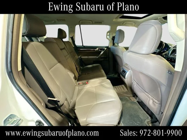 Used 2019 White Lexus 460 image 30