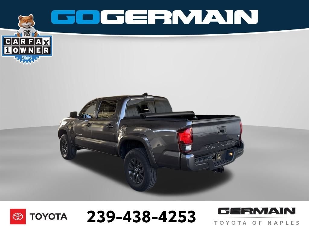Used 2022 Gray Toyota SR5 image 7