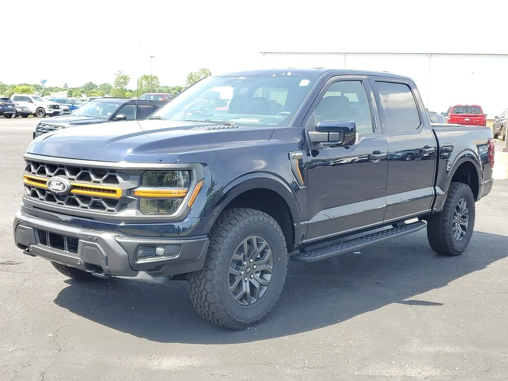 New 2026 Antimatter Blue Metallic Ford Tremor® image 2