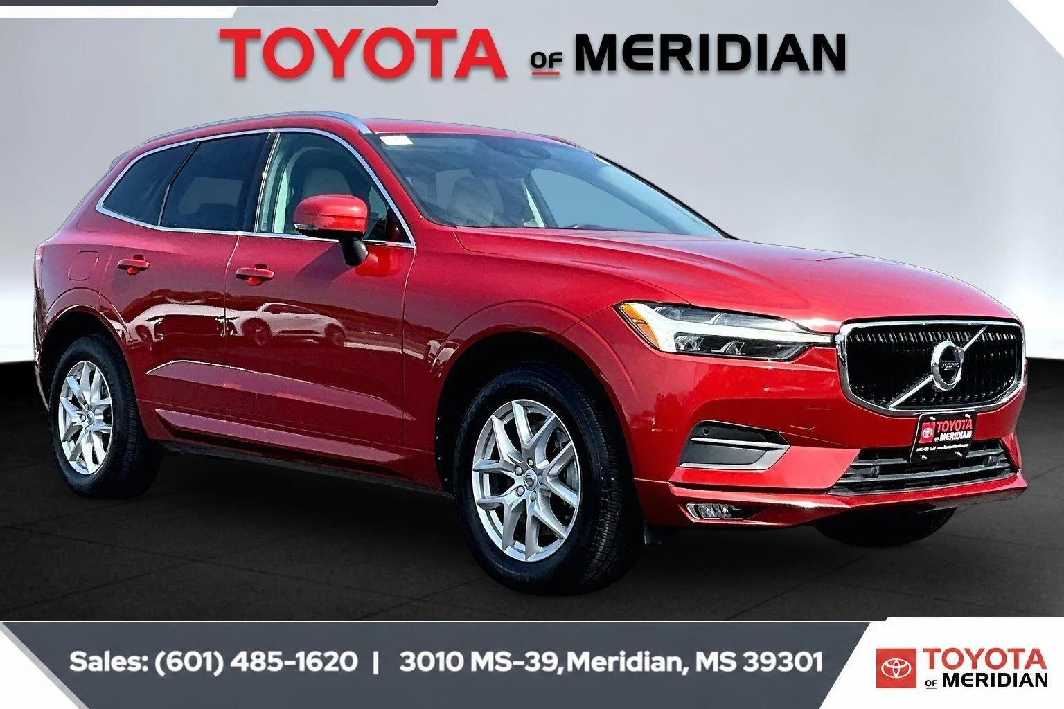2021 Volvo XC60 T6 Momentum AWD's photo