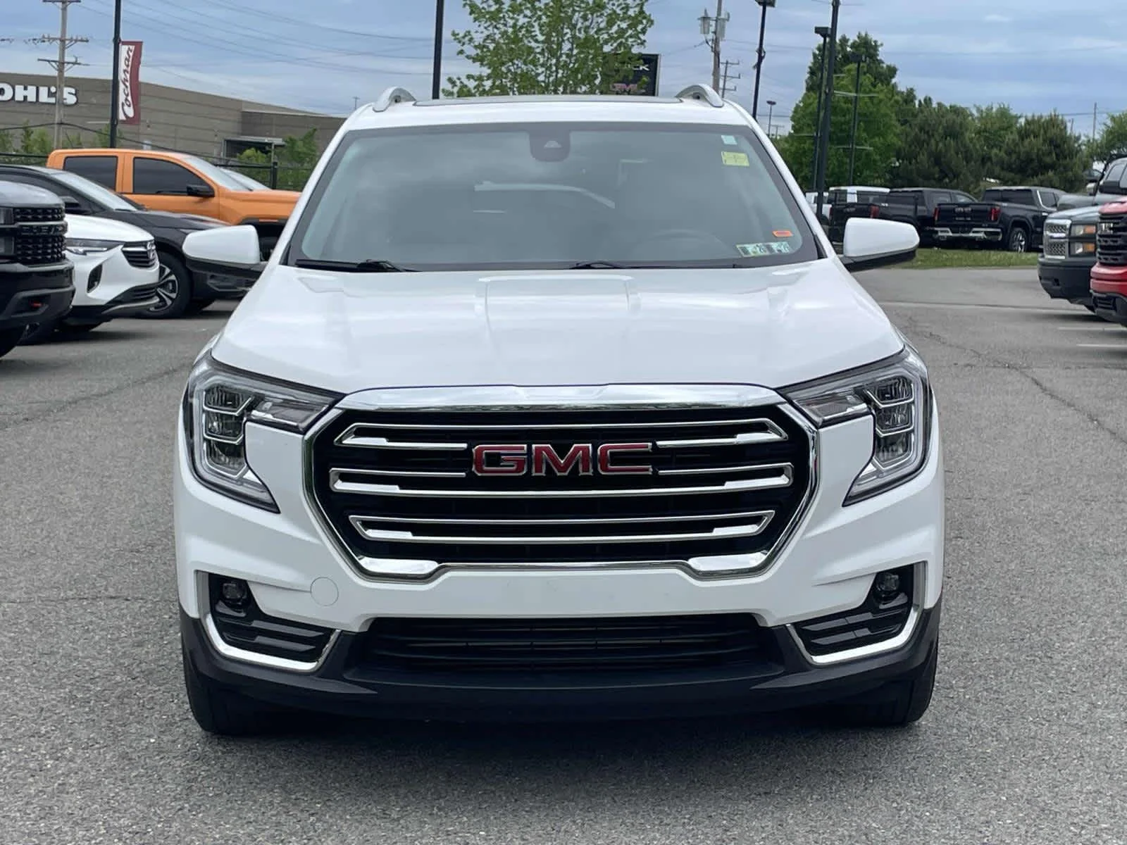 Used 2023 Summit White GMC SLT image 12