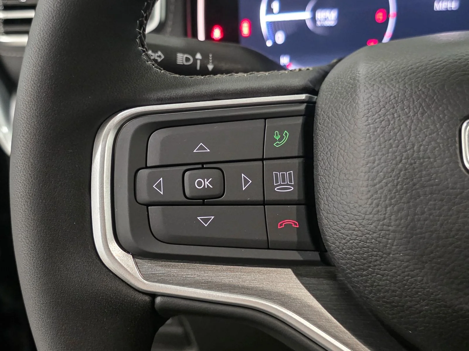 New 2026 High Gloss Black Jeep Limited Reserve image 38