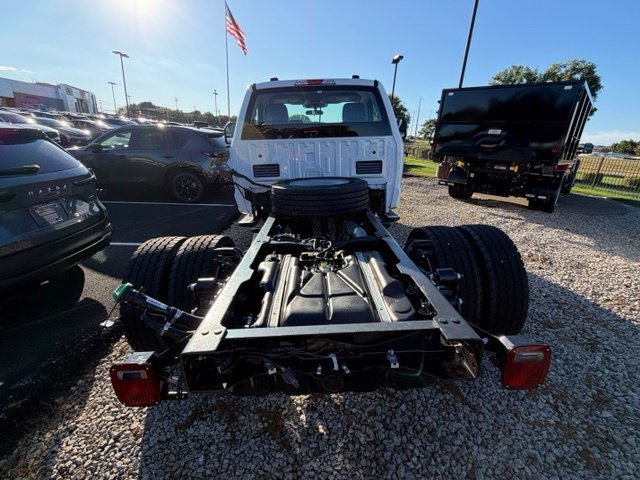 New 2026 White Ford F600 4X4 CHAS/C image 7