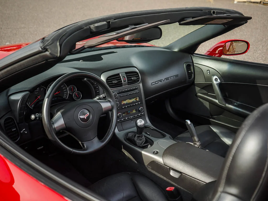 Used 2007 Victory Red Chevrolet NA image 16
