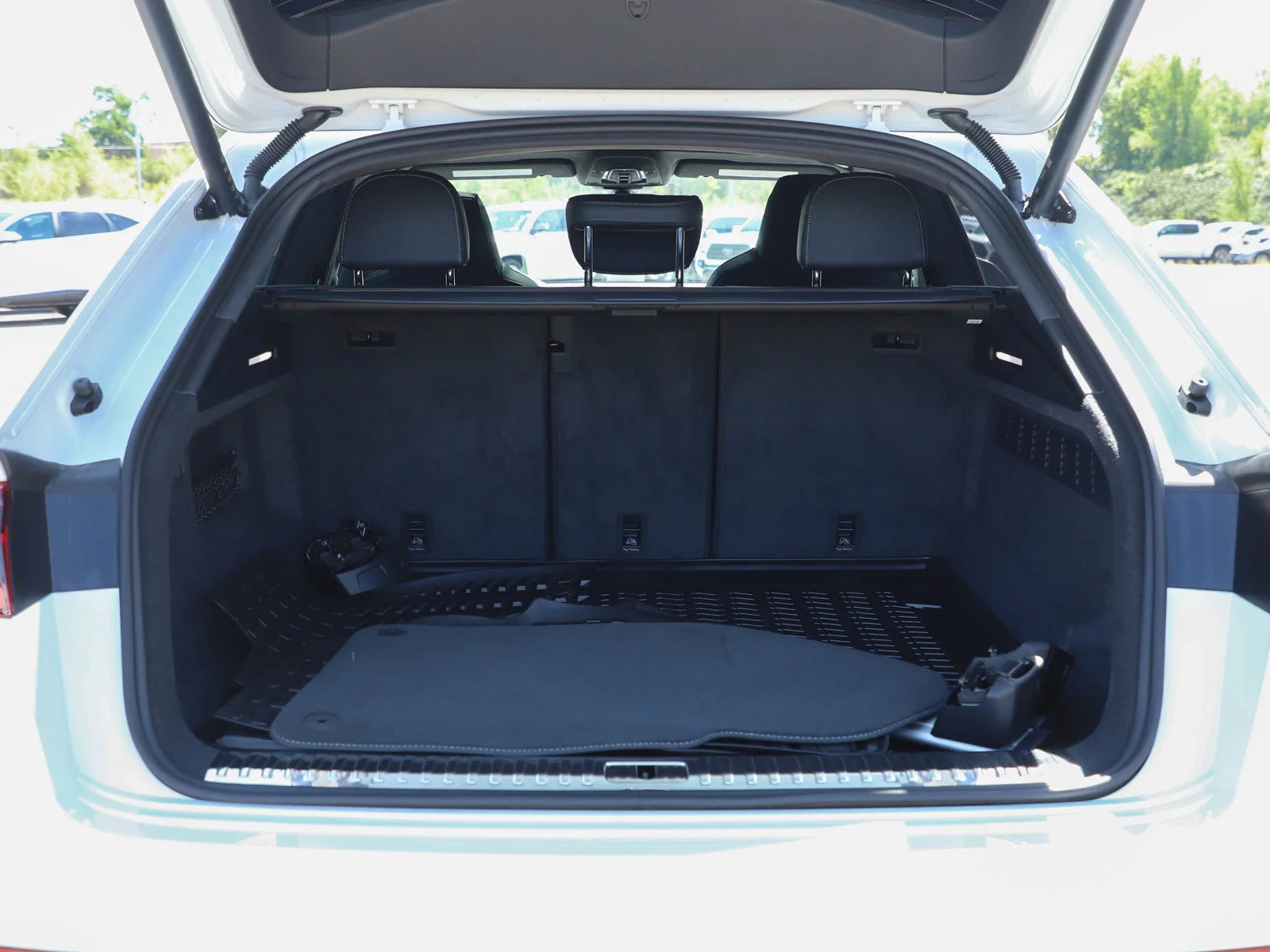 Used 2026  Audi Prestige image 14